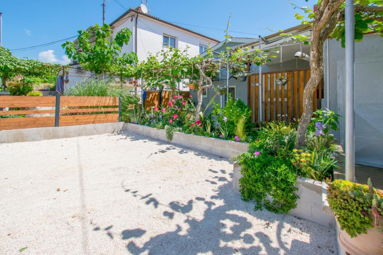 Apartman Enjoy Rovinj Exterior photo